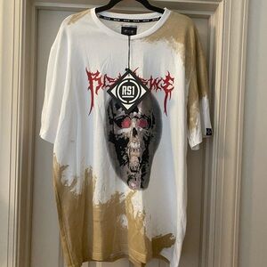 Rise as 1ne NWT XL White and Tan Skull Graphic Goth Bikercore Men's Tee